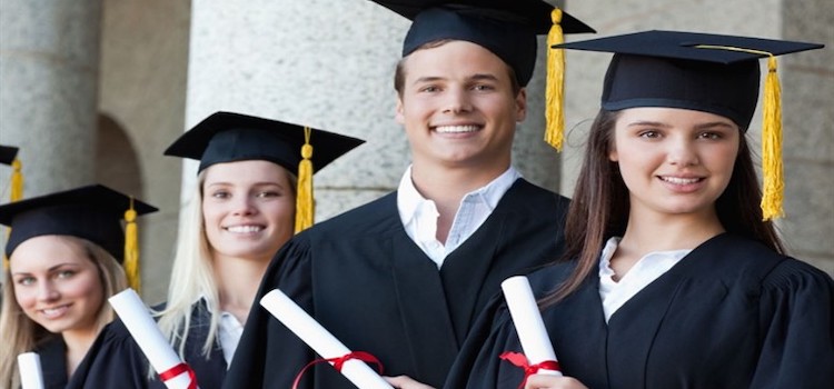 Kanada'da Çalışma ve Diploma Programları