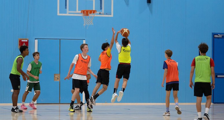 oundle-school-basketbol