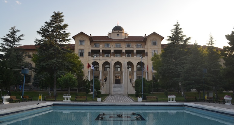 turkiyenin-en-iyi-universiteleri-2025