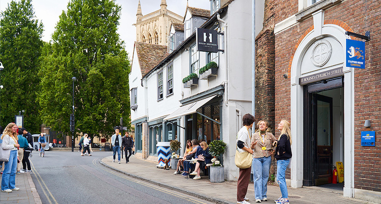 Cambridge Dil Kursu Fiyatları