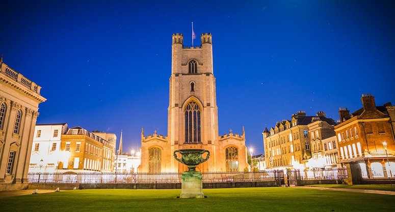 Cambridge 6 aylık Dil Okulu Fiyatları