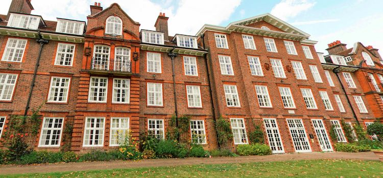 regent's university londra