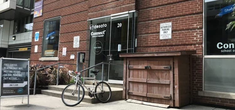 CIS - Connect International School Toronto