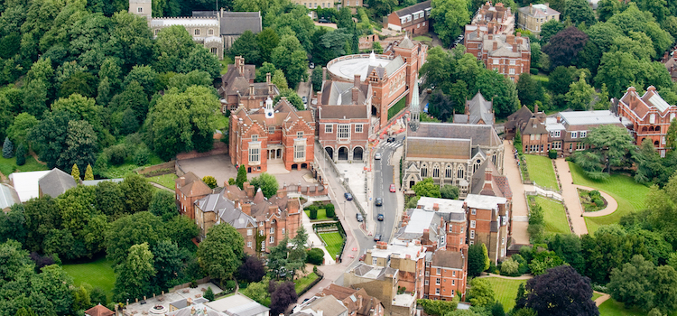 Londra Yaz Kampı