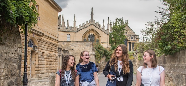 Oxford University - OSC Oxford Yaz Okulu