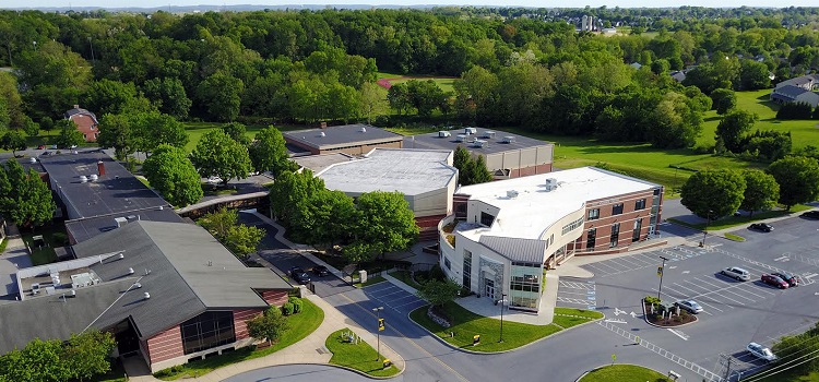 lancaster mennonite school