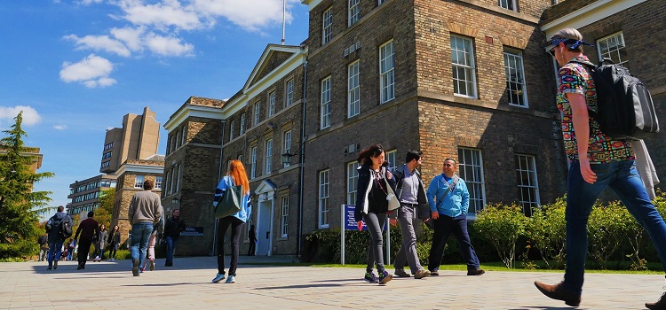 leicester üniversitesi